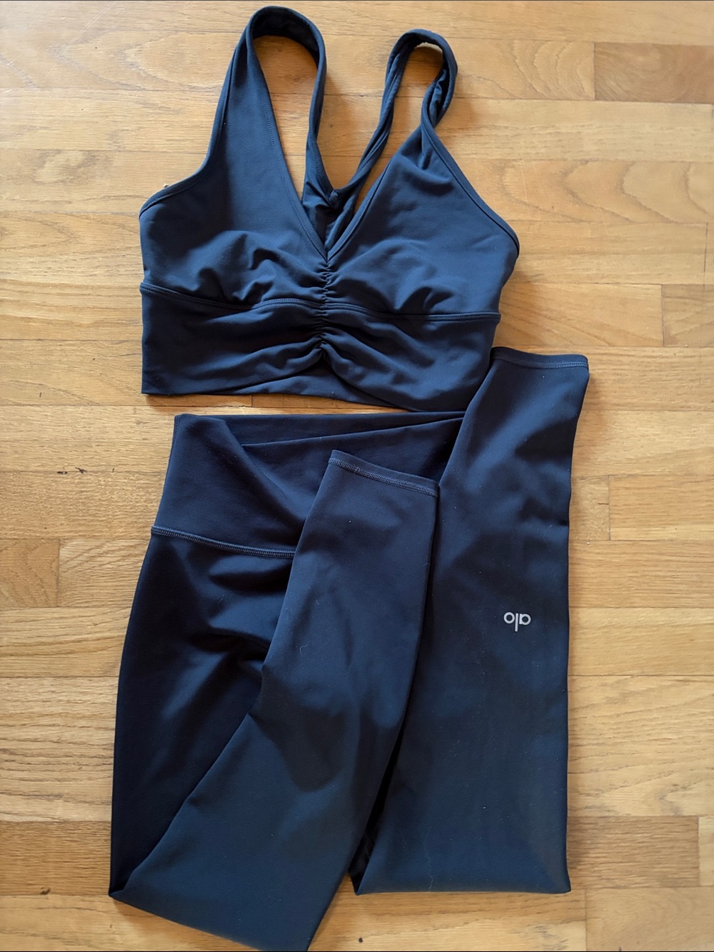 Alo airlift slate grey work out Sports Bra & Leggings Set small
